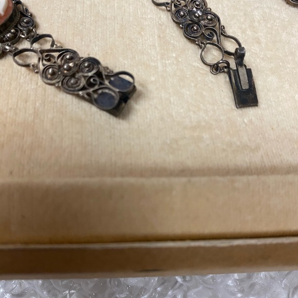 Vintage Camexco Hand Carved Cameo Set - Picture 12 of 14